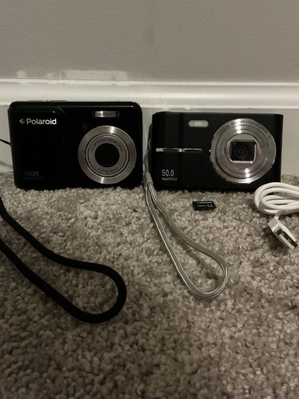 Lot 2 Digital Cameras